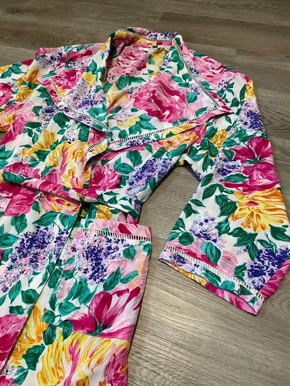 Floral Robe - Picture 5 of 11